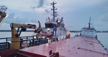UPDATE/Navă tip general cargo, în pericol de scufundare. ARSVOM, în asistență cu două nave - 3