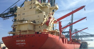 Stire din Economie : După 10 ani, România înregistrează prima navă sub pavilionul său