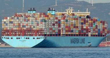 Stire din Economie : Nava "Merete Maersk" a pierdut 43 de containere în Mediterana