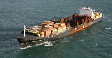 Stire din Economie : Nava "MSC Flaminia" va fi întoarsă în Germania, dacă are alte deșeuri decât cele declarate