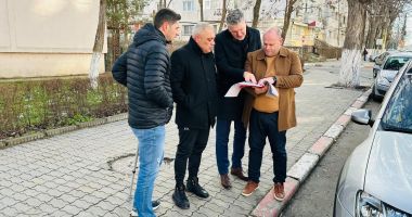 Stire din Politică-Administrație : Mai multe străzi din Năvodari, reabilitate de administraţia locală
