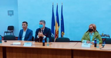 Stire din Economie : Prima întâlnire publică cu oameni de afaceri din Năvodari. Tema discuţiei - OMD Mamaia Nord