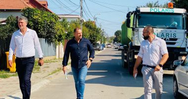 Stire din Politică-Administrație : Primăria Năvodari a început distribuirea pubelelor galbene