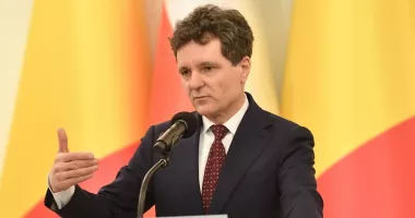 Stire din Politică-Administrație : Nicușor Dan, concluzii după ședința CSAT. Americanii ar vrea să disloce 500 de militari în România!