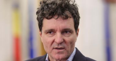 Stire din Politică-Administrație : Nicuşor Dan, fără emoţii înaintea deciziei BEC: "Am mai depus dosare, niciodată n-am avut probleme"
