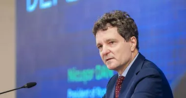 Stire din Politică-Administrație : Nicușor Dan: Criza politică internă se va rezolva rapid, într-o direcție pro-occidentală