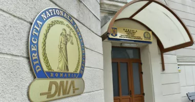 Stire din Eveniment : Administratorul mai multor firme de ridesharing, anchetat pentru evaziune fiscală de aproape 28 milioane de lei