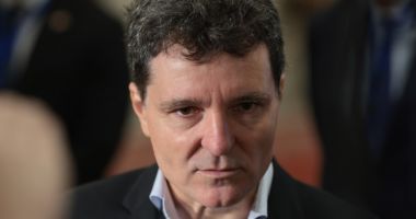 Stire din Actualitate : Nicușor Dan critică decizia CCR prin care averile demnitarilor sunt secretizate