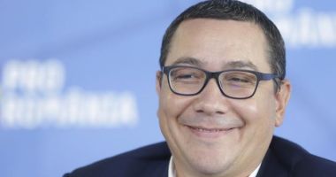Stire din Politică-Administrație : "Am salvat România și democrația de cel mai nepotrivit lider, doamna Dăncilă"