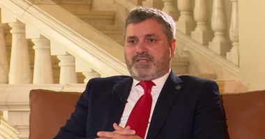 Stire din Politică-Administrație : Senatorul Remus Negoi, alături de medicii de familie. "Vrem ca aceştia să beneficieze de vechime în muncă"