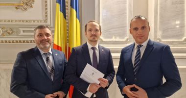 Stire din Politică-Administrație : Remus Negoi vrea să ajute cetăţenii care au de plătit amenzi să treacă printr-un proces mai simplu