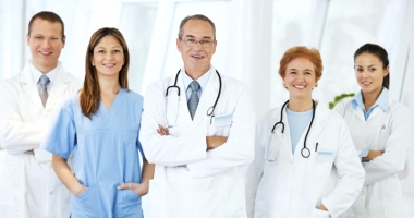 Stire din Social : Medicii constănțeni se plâng că muncesc prea mult