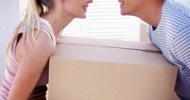 Stire din Diverse : Iubito, vrei să ne mutăm împreună?