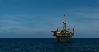 Stire din Economie : Continuă scandalul privind exploatarea de la Neptun Deep