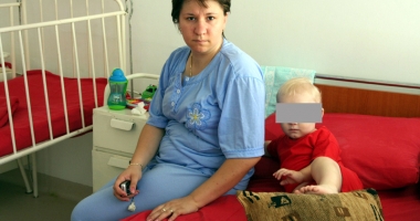 Stire din Social : Drama copiilor cu probleme neuro: la Palazu nu sunt primiți, iar la Pediatrie le este frică de ei
