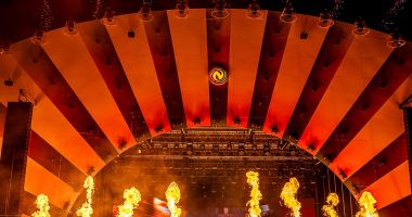 NEVERSEA, ziua a II-a! Maluma, vedeta din această seară! Lista completă de artiști care urcă pe scenă, vineri - 2
