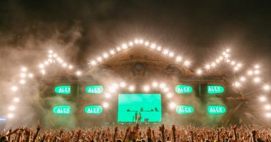 GALERIE FOTO. Suedezul ALESSO și-a sărbătorit ziua de naștere alături de cei peste 60.000 de fani NEVERSEA - 7