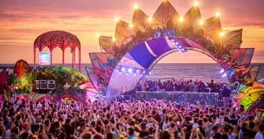 NEVERSEA - Aproape 300.000 de fani au celebrat cea de-a 5 a ediție a celui mai mare festival pe plajă din Europa - 4