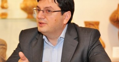 Stire din Sănătate : Primul centru de excelență pentru depistarea și tratarea cancerului de piele
