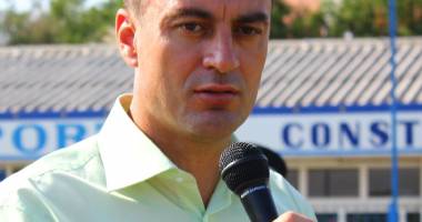 Stire din Sport : Nicolae Dobre, reales președinte al Federației Române de Oină