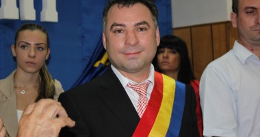 Nicolae Matei a bucurat pensionarii, copiii și persoanele cu dizabilități din Năvodari de Sfânta Marie Mică