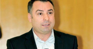 Stire din Politică-Administrație : Nicolae Matei, ales președinte al Asociației Orașelor din România