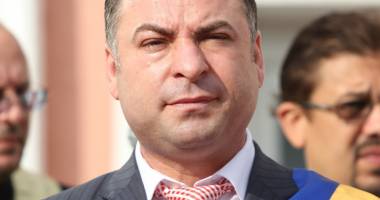 Stire din Politică-Administrație : Nicolae Matei nu mai este primar la Năvodari. Prefectul a emis ordinul de încetare a mandatului