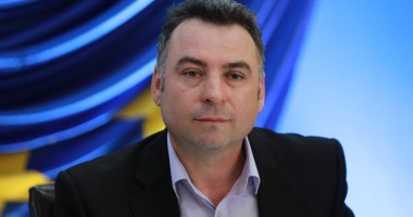 Stire din Politică-Administrație : "Este o mare prostie ceea ce se întâmplă în statul polițienesc România"