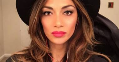 Stire din Monden : Cum își reface inima "ruptă" Nicole Scherzinger, după despărțirea de Lewis Hamilton