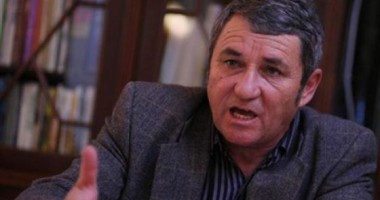 Stire din Politică-Administrație : Minoritățile naționale NU votează moțiunea de cenzură a USL