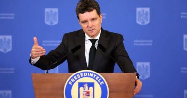 Stire din Politică-Administrație : Nicușor Dan spune că va numi șefii SRI și SIE, după o discuție cu partidele