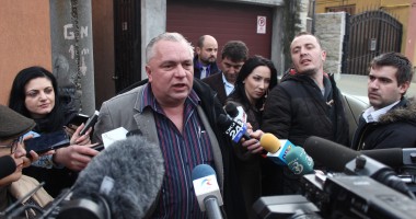 Stire din Eveniment : Nicușor Constantinescu a fost operat din nou