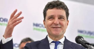 Stire din Politică-Administrație : Reacţia lui Nicuşor Dan după aflarea rezultatelor exit-poll: "Este sarcina noastră să luptăm pentru o singură Românie!"