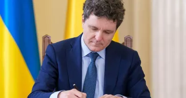 Stire din Politică-Administrație : Președintele Nicușor Dan a semnat decretele de demisie pentru miniștrii de la PSD
