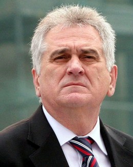 Stire din Actualitate : Washingtonul, pregătit să colaboreze  cu noul președinte sârb, Tomislav Nikolici