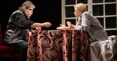 Stire din Cultură-Educație : Nina Udrescu și Liviu Manolache interpretare de excepție în "Gin Rummy"