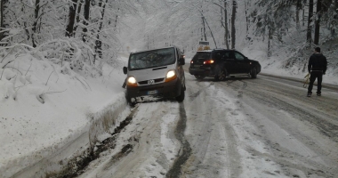 Stire din Social : ANM: Ciclonul polar Olaf ajunge, duminică, în România. Precipitațiile se vor transforma în ninsoare