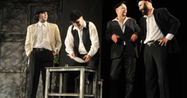 Week-end cu "Niște năroji" și "Scaiul" la Teatrul de Stat Constanța - 2