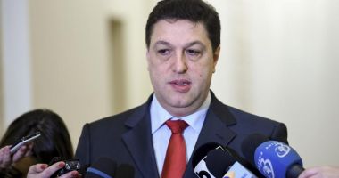 Stire din Sport : Șerban Nicolae: Așa cum dvs vă țineți bijuteriile acasă, nu la vecini, România își permite să țină rezerva de aur în propriul teritoriu