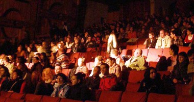 Stire din Cultură-Educație : Noaptea Devoratorilor de Publicitate revine la Casa de Cultură