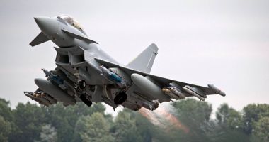 Stire din Eveniment : Noi avioane vin în sprijinul bazei Kogălniceanu. Flancul estic al NATO, întărit