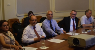 Stire din Cultură-Educație : Noi cursuri opționale pentru studenți