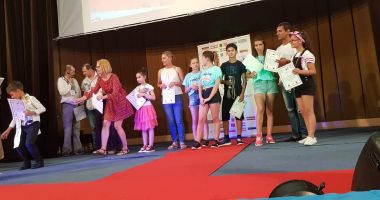 Stire din Social : Noi premii pentru copiii Centrului de Plasament "Delfinul"