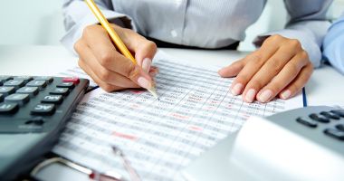 Stire din Economie : Noi prevederi contabile pentru agenții economici