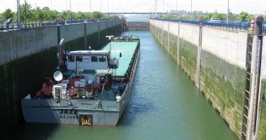 Stire din Economie : Noi proiecte de investiții cu finanțare europeană, la Administrația Canalelor Navigabile