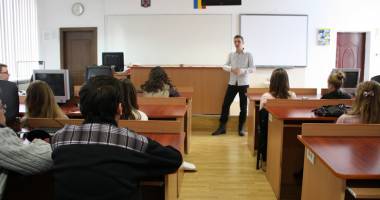 Noi reglementări pentru universități