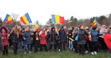 Stire din Cultură-Educație : Noi suntem români, înainte de toate!