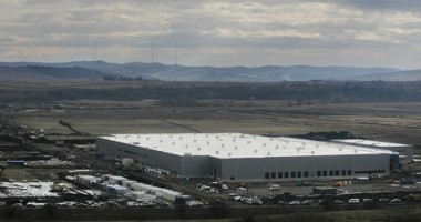 Stire din Actualitate : Nokia își închide fabrica din România