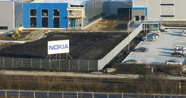 Stire din Eveniment : ANAF pune sechestru pe halele Nokia