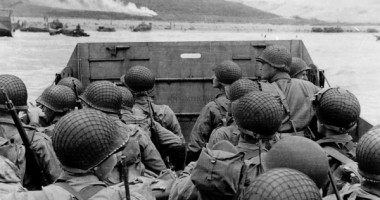 Stire din Actualitate : 400 de veterani din Commonwealth, la o slujbă în Catedrala din Bayeux